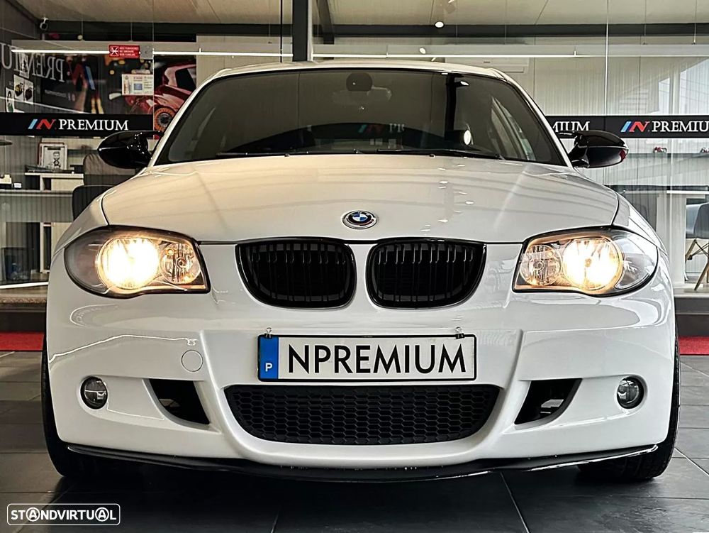 BMW 118 d Pack M - 14