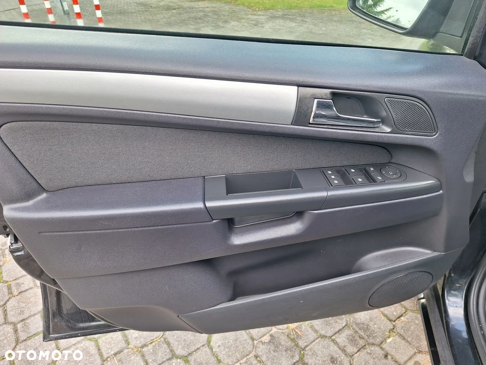 Opel Zafira 1.8 Innovation - 15