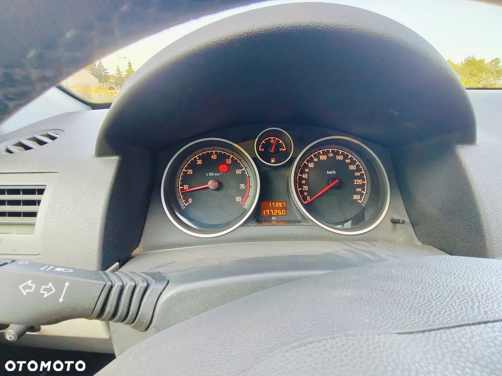 Opel Astra - 7