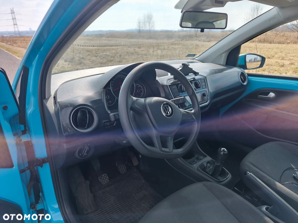 Volkswagen up! 1.0 move - 9