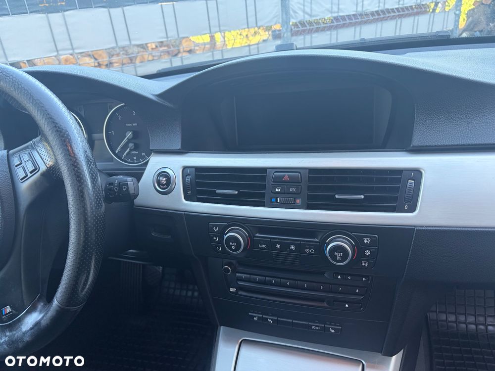 BMW Seria 3 - 18