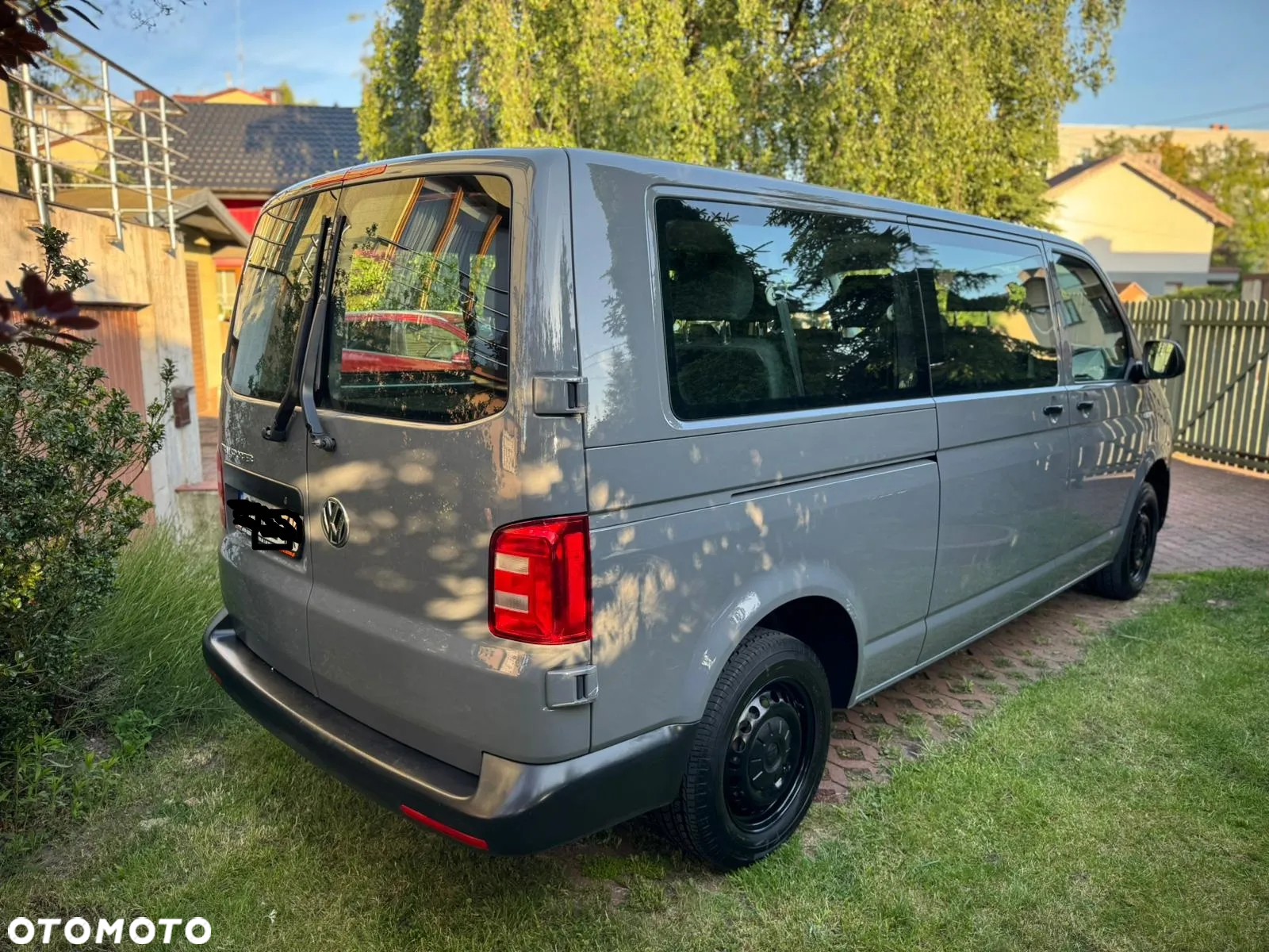 Volkswagen Caravelle 2.0 TDI L1 Comfortline - 2