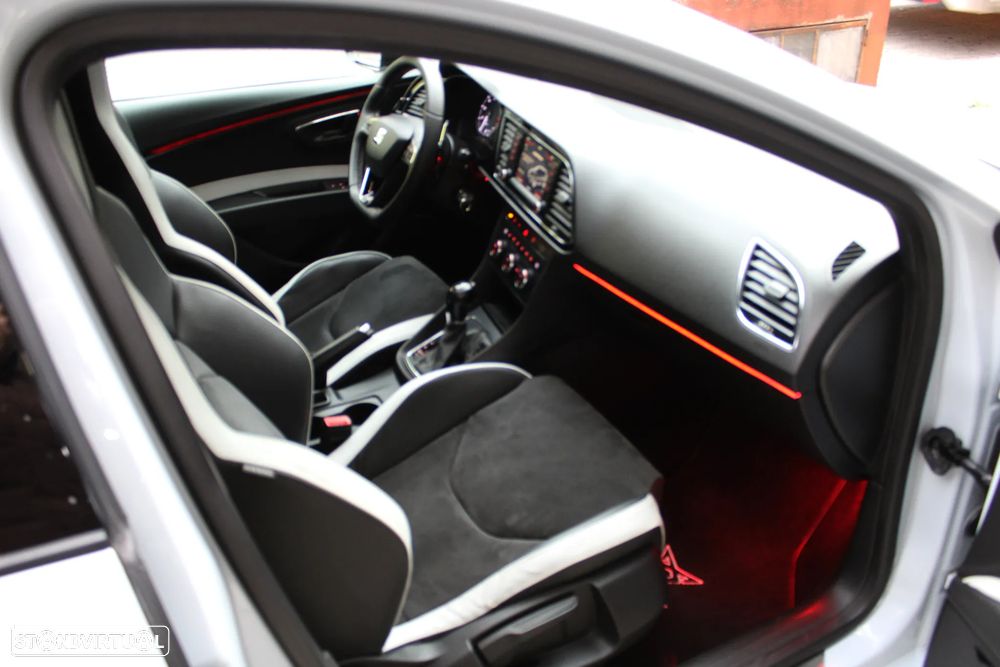 SEAT Leon ST 2.0 TSI S&S DSG Cupra 280 - 32
