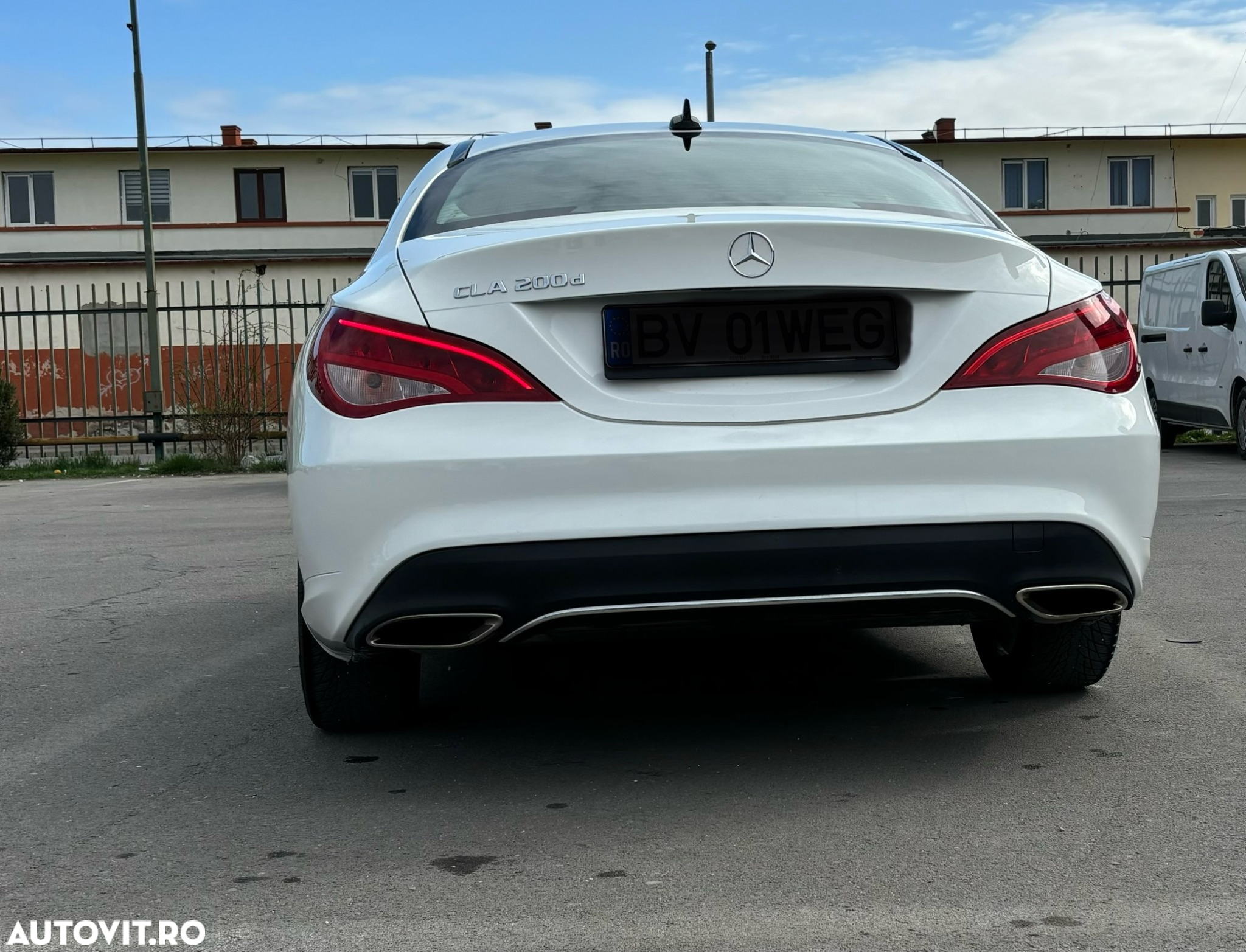 Mercedes-Benz CLA 200 d 4MATIC Aut. - 3