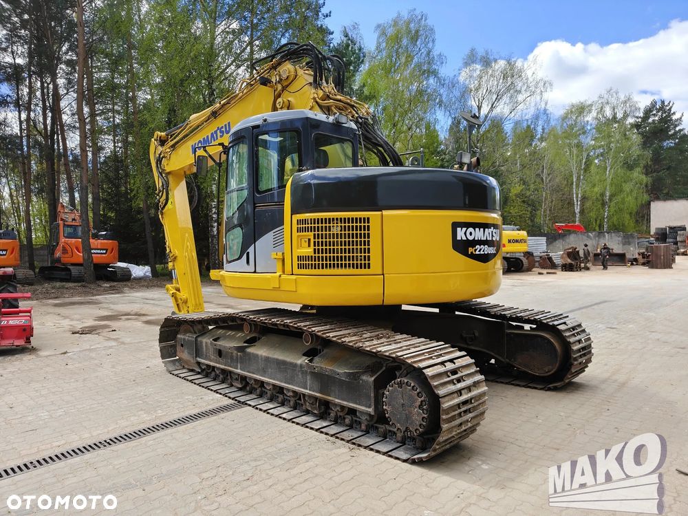 Komatsu PC228USLC-3 - 3