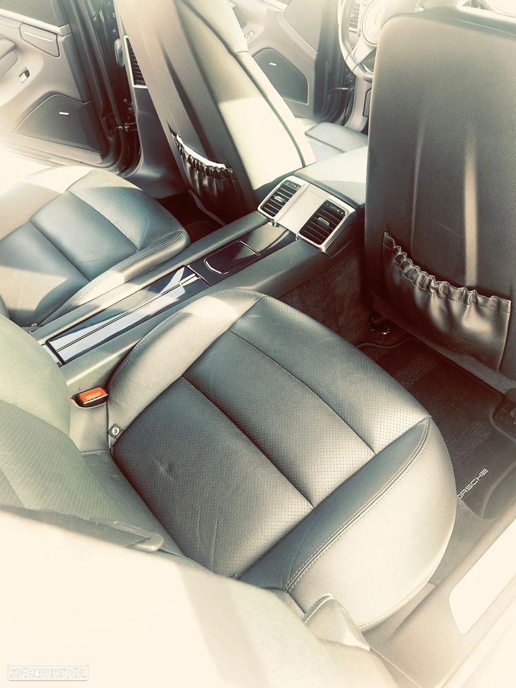 Porsche Panamera S E-Hybrid - 14