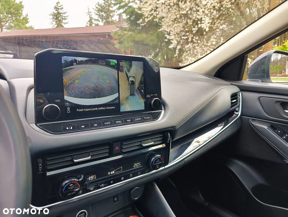 Nissan Qashqai 1.3 DIG-T MHEV Tekna - 25