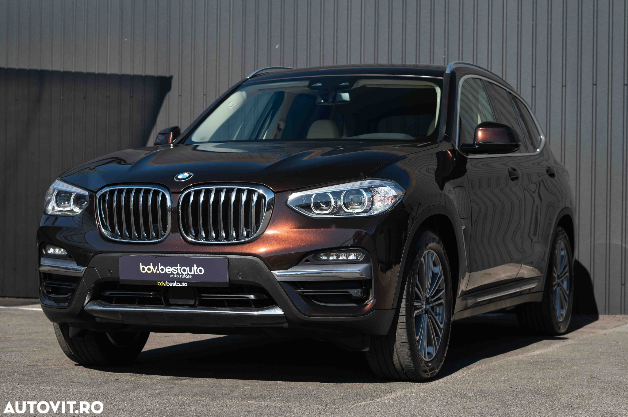 BMW X3 xDrive30e AT PHEV - 32