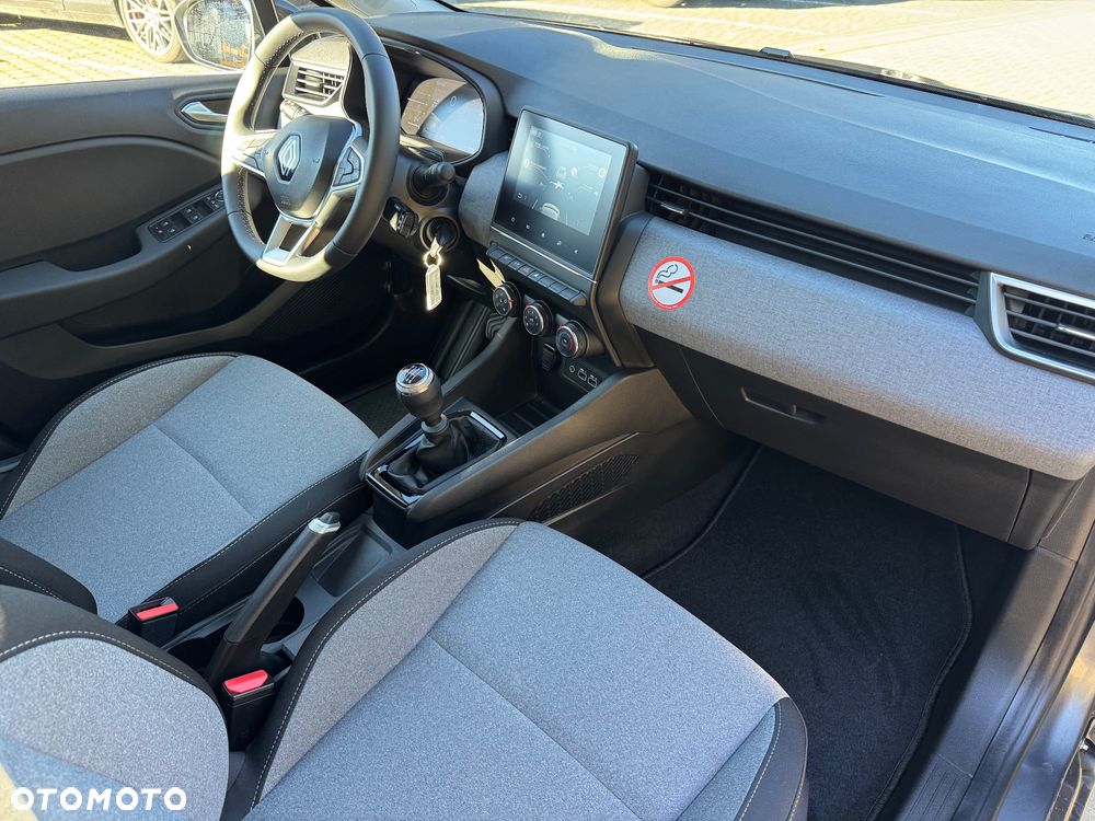 Renault Clio TCe 100 INTENS - 13