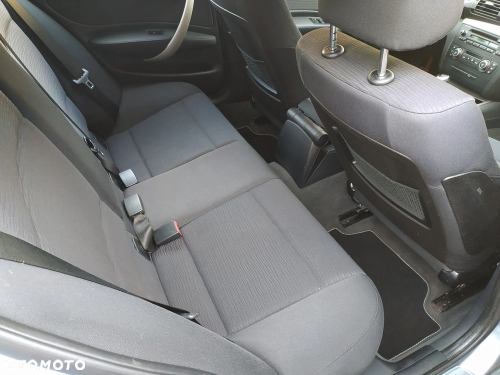 BMW Seria 1 116i Edition Sport - 28