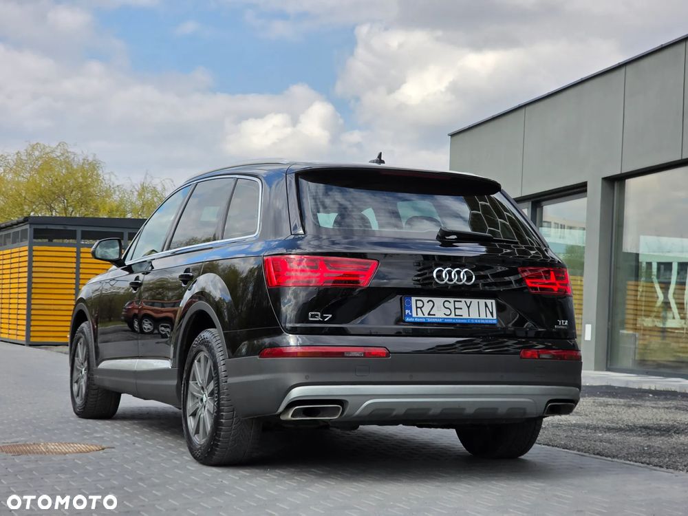 Audi Q7 - 3