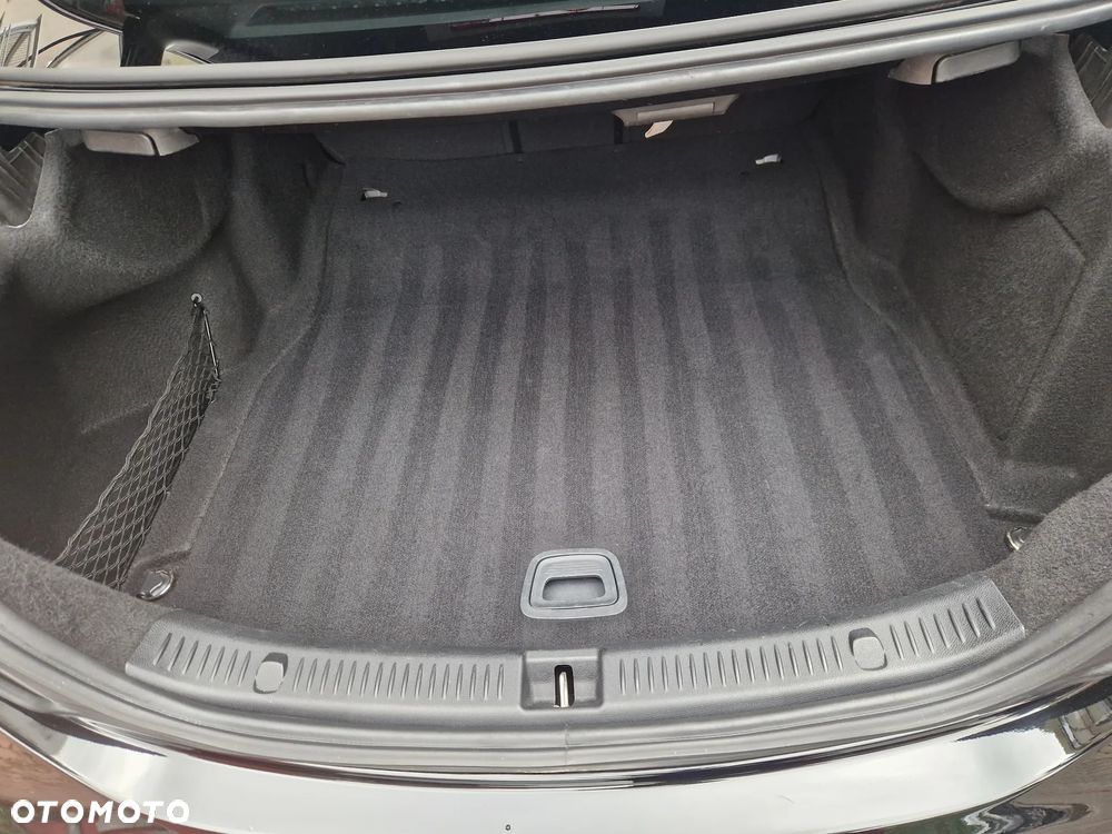 Mercedes-Benz Klasa E 220 d 4-Matic Business Edition 9G-TRONIC - 9