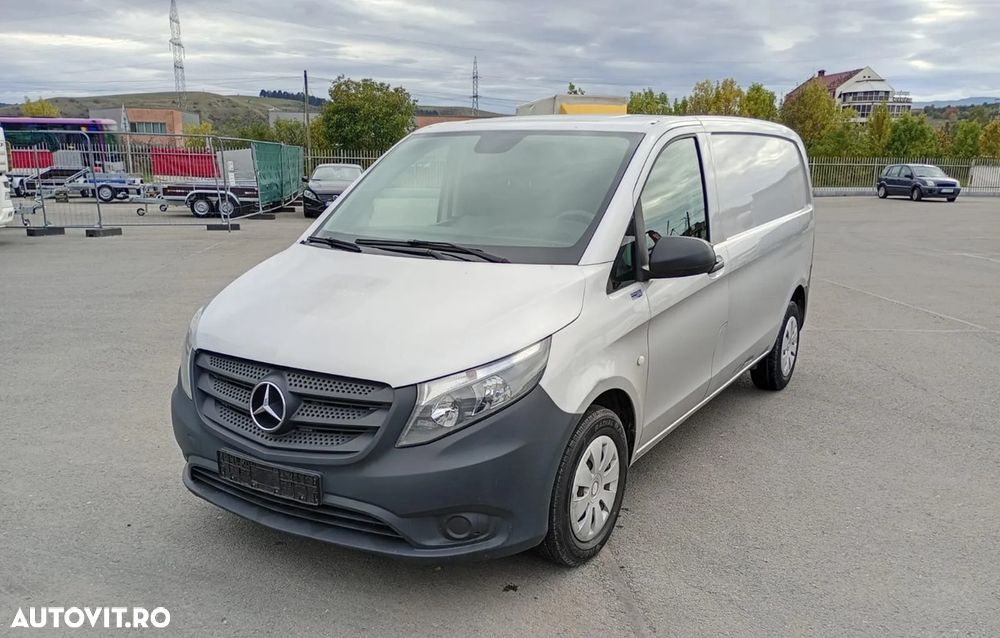 Mercedes-Benz Vito 111 CDi - 2