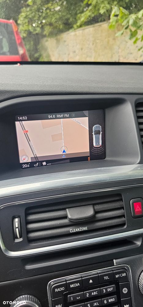 Volvo V60 D4 Drive-E Dynamic Edition (Momentum) - 25