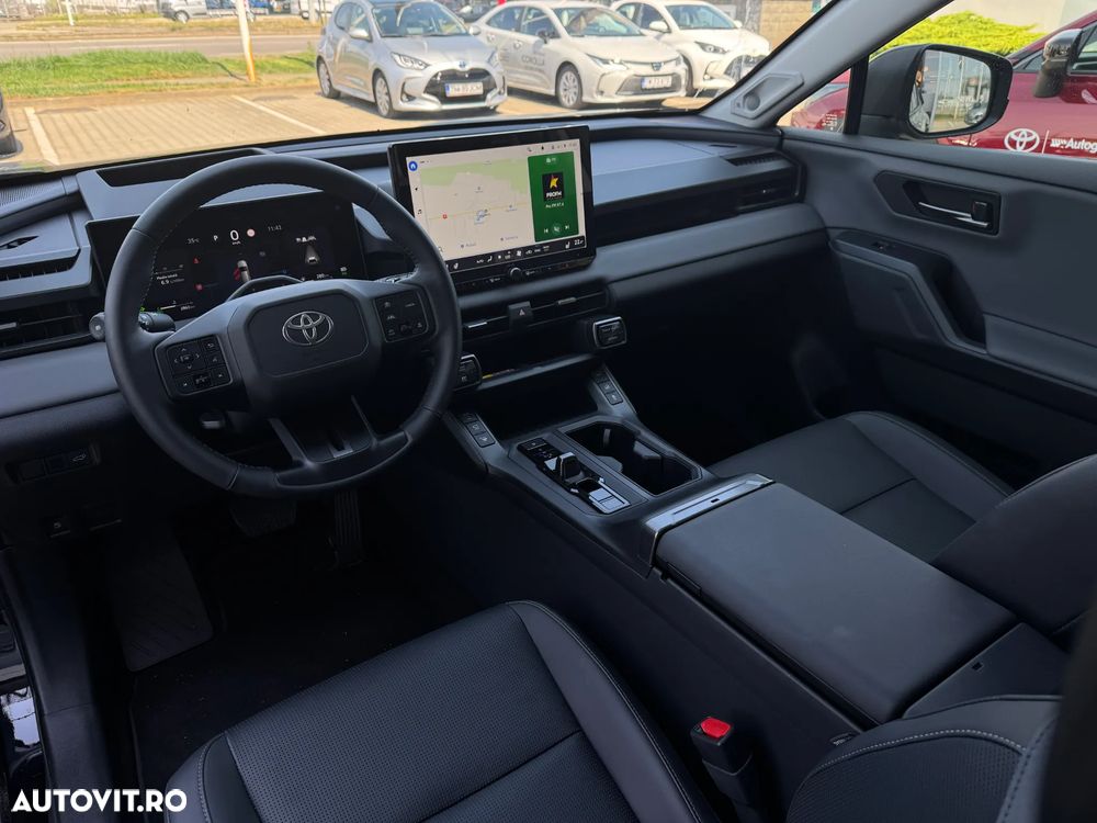 Toyota RAV4 - 9