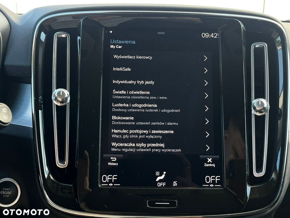 Volvo XC 40 - 30