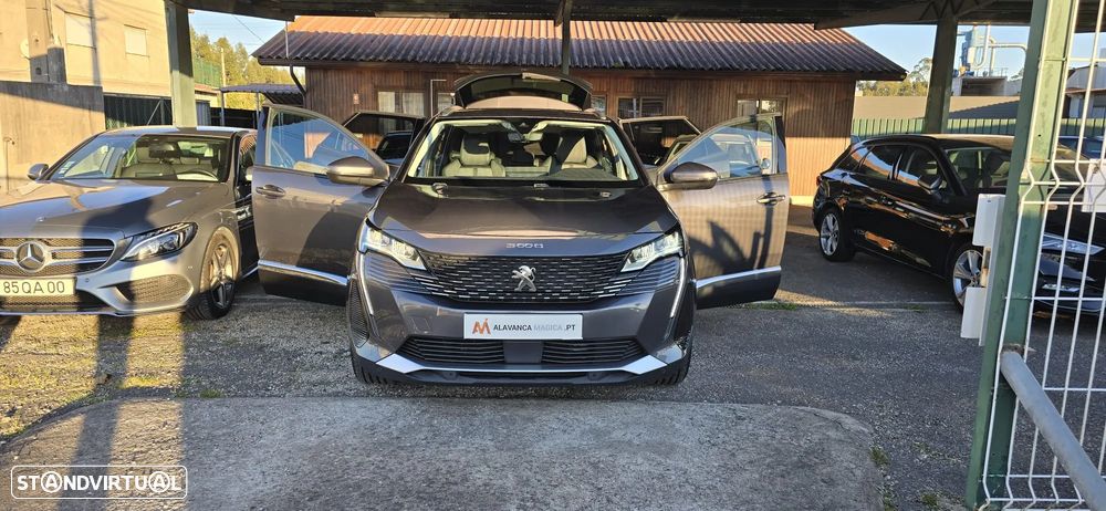 Peugeot 3008 Plug-In Hybrid 225 e-EAT8 Allure Pack - 51