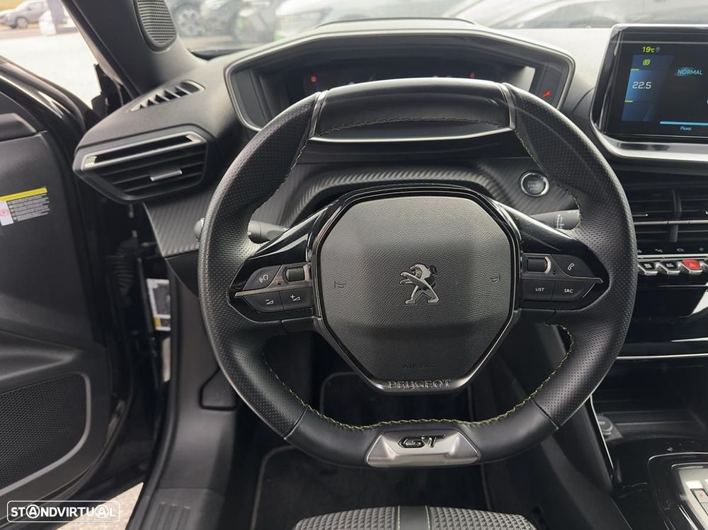 Peugeot e-2008 50 kWh GT Line - 34