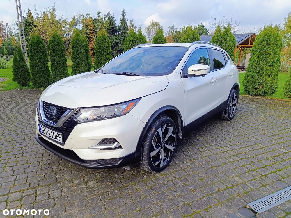 Nissan Qashqai - 1