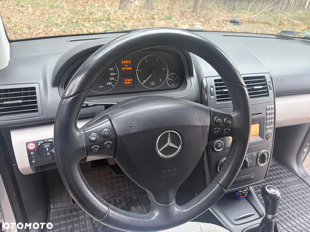 Mercedes-Benz Klasa A 180 CDI Elegance EU5 - 11
