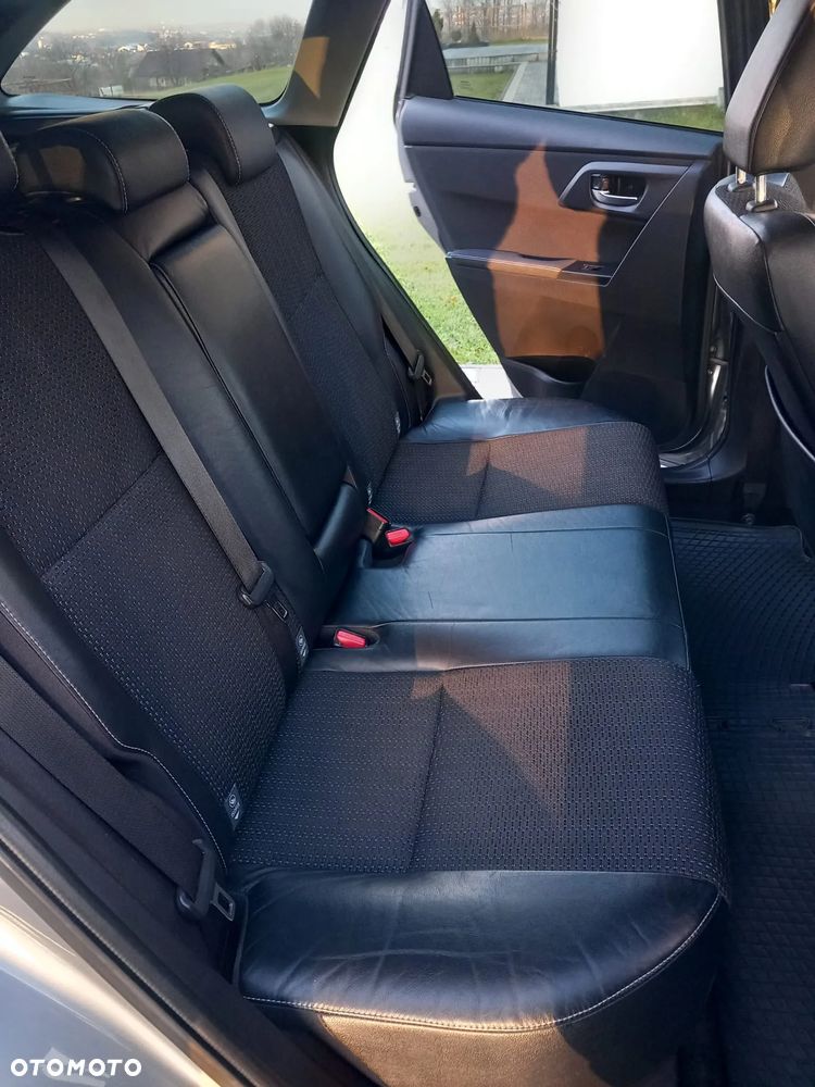 Toyota Auris 1.6 Prestige - 12