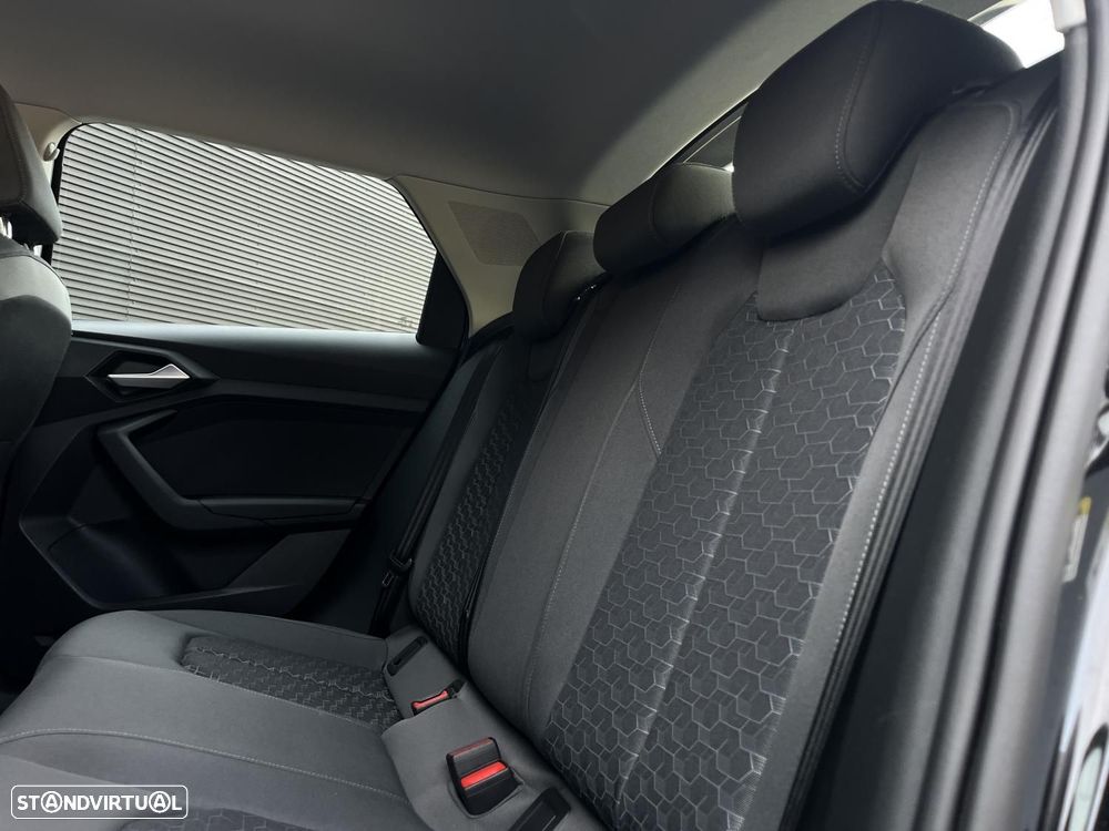 Audi A1 Sportback 30 TFSI S line - 9