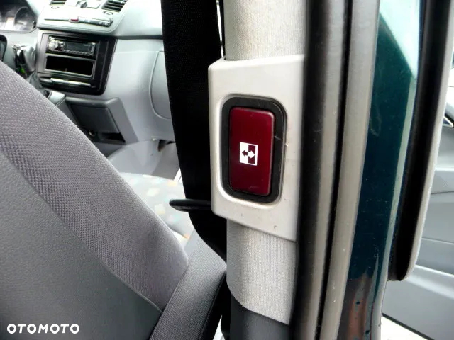 Mercedes-Benz Vito - 13