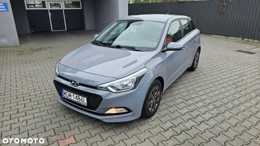 Hyundai I20 2015 photo 2