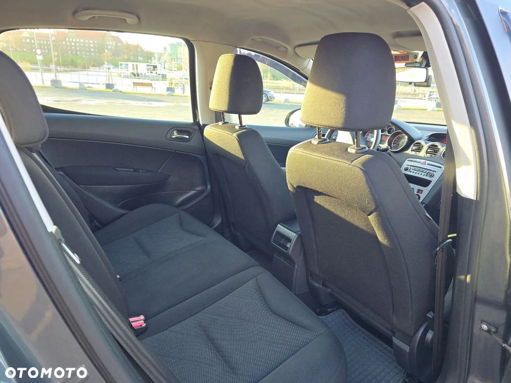 Peugeot 308 1.6 HDi Trendy - 19