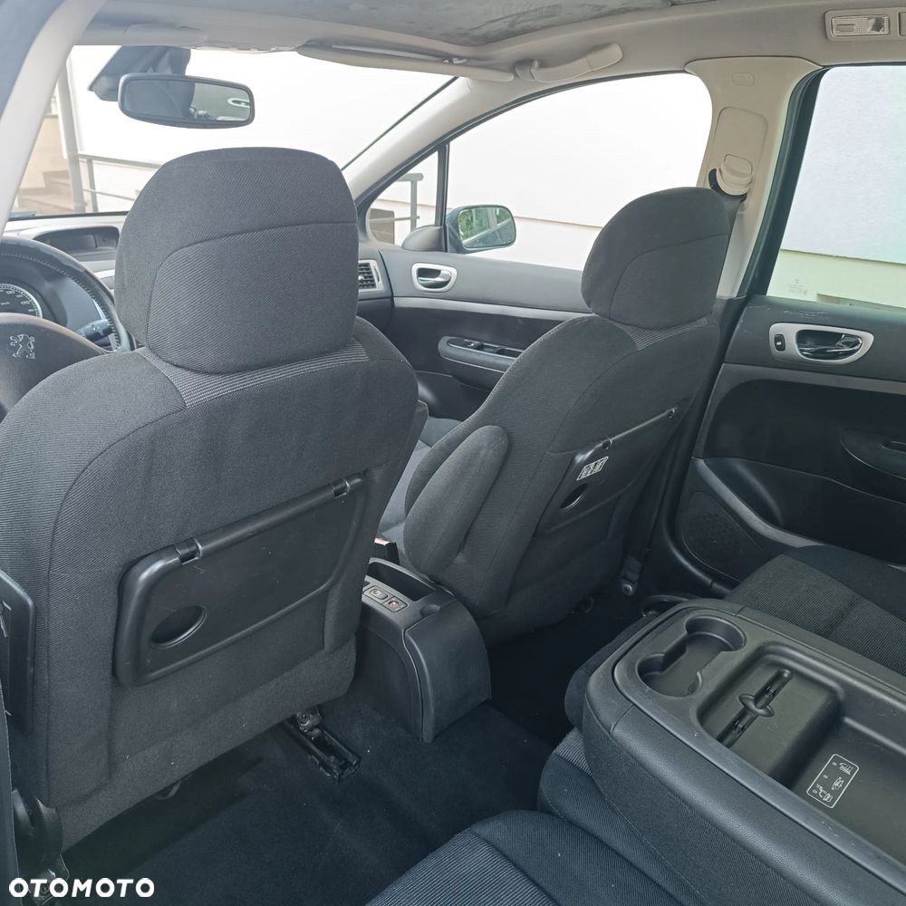 Peugeot 307 1.6 - 13