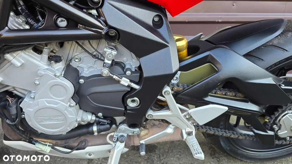 MV AGUSTA Brutale - 22