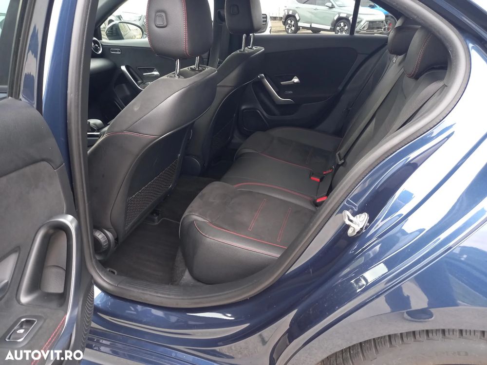 Mercedes-Benz A 180 - 13