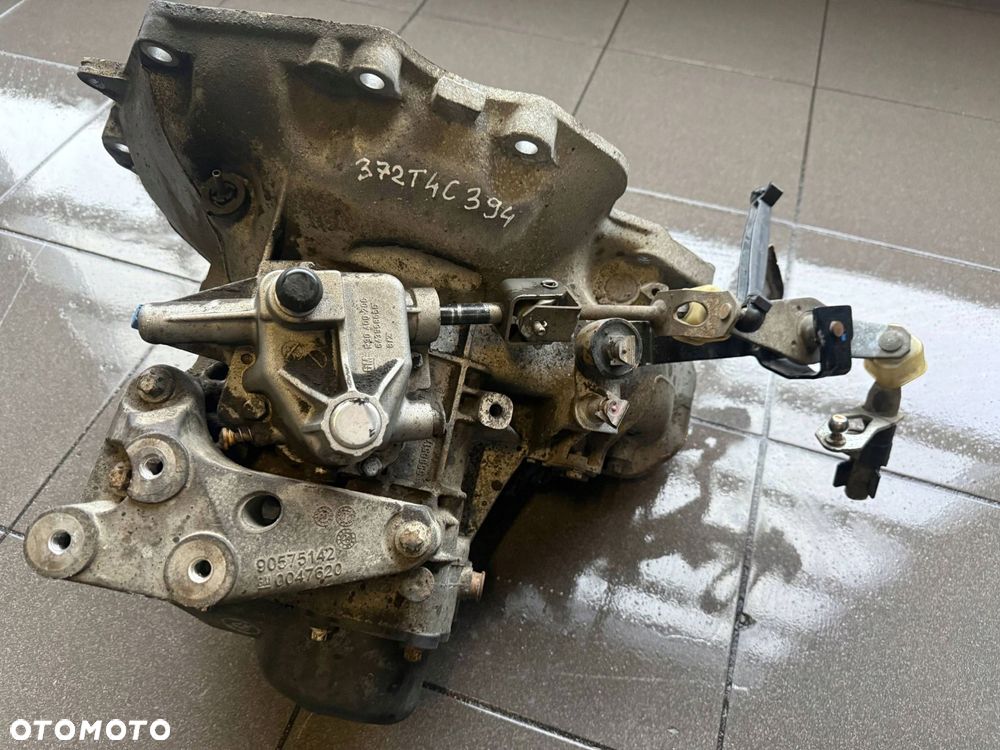 SKRZYNIA BIEGÓW 1.6 16V T4C394 OPEL ASTRA H 2010 - 1