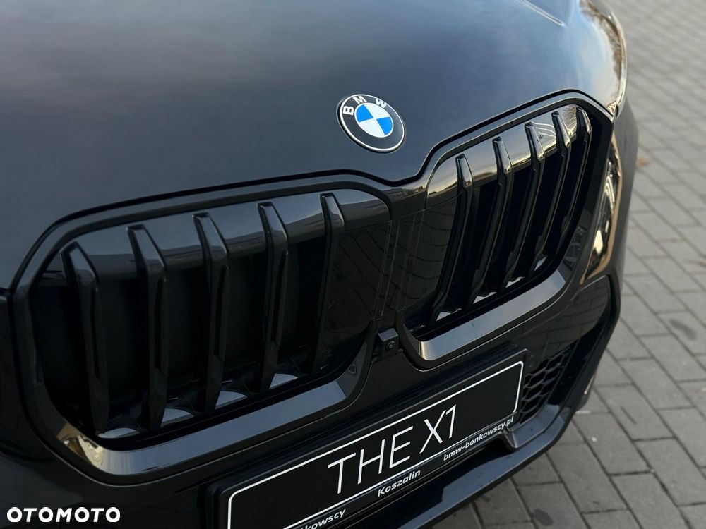 BMW X1 xDrive23i mHEV M Sport - 8