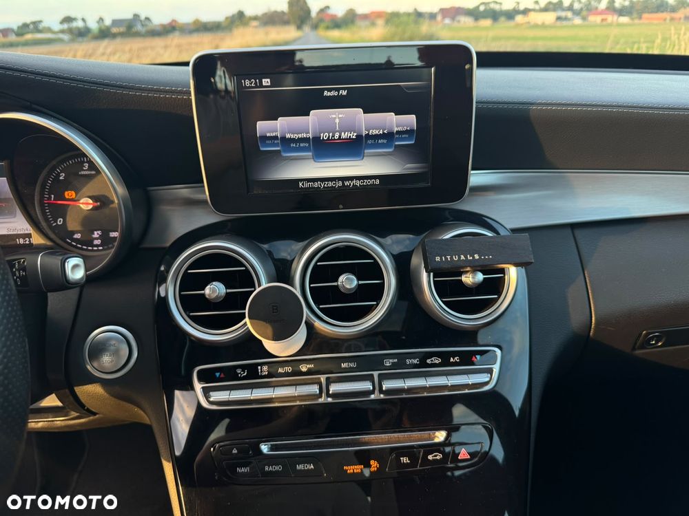 Mercedes-Benz Klasa C 200 (BlueTEC) d 7G-TRONIC - 29