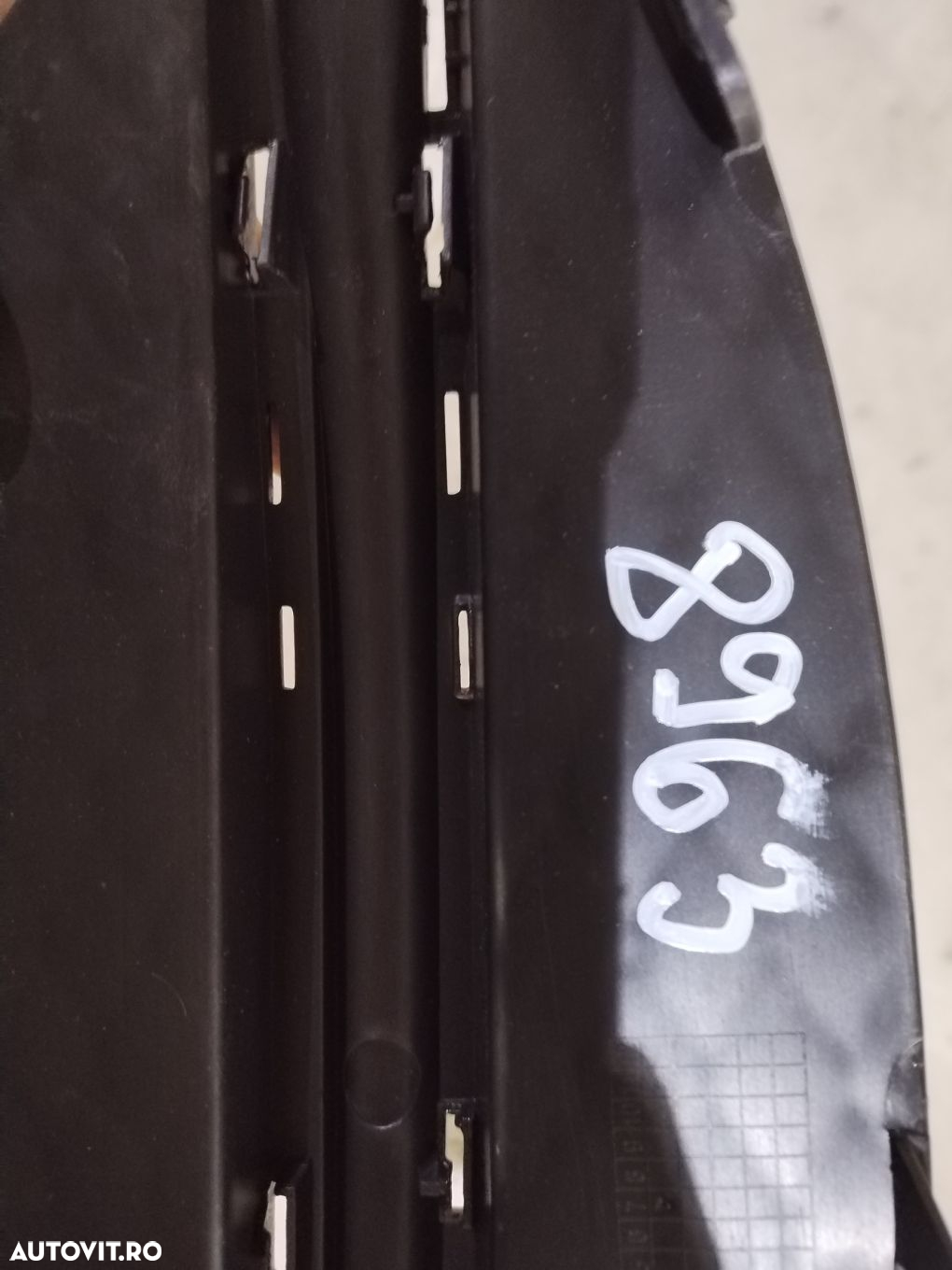 Grila stanga, Mercedes C-Class W205 Avangarde, 2014, 2015, 2016, 2017, 2018. - 5