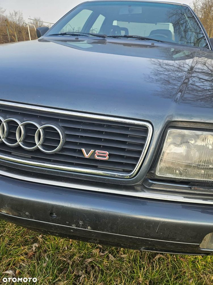 Audi V8 - 6