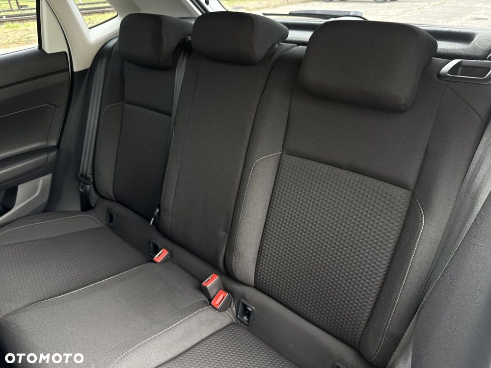 Volkswagen Polo 1.0 Comfortline - 30