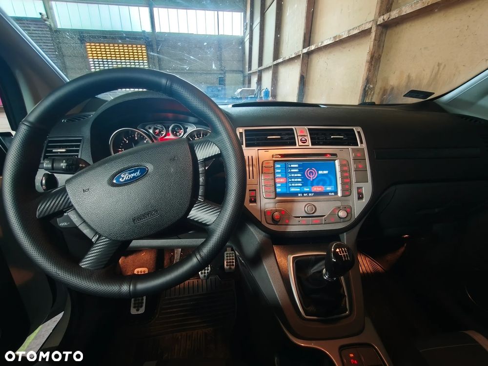 Ford Kuga 2.0 TDCi Titanium - 18