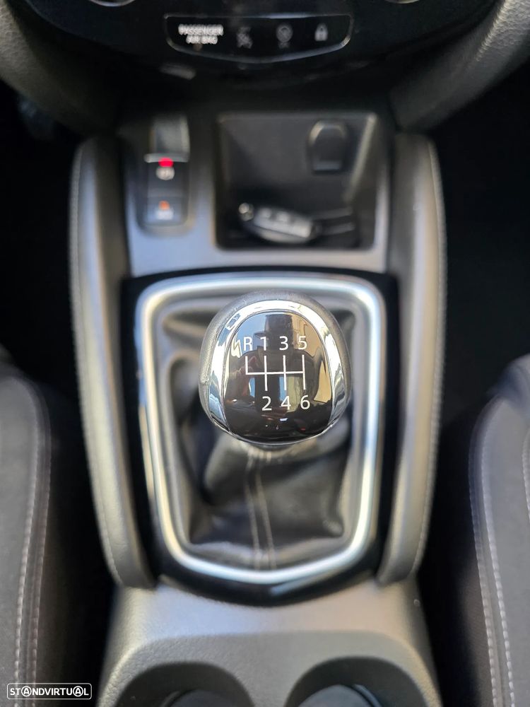 Nissan Qashqai 1.5 dCi N-Connecta Led - 47
