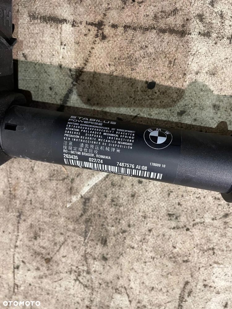 SIŁOWNIK TELESKOP TYLNEJ KLAPY BMW 4 G26 i4 G26 7487575 7487576 - 6