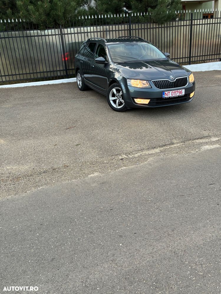 Skoda Octavia - 2