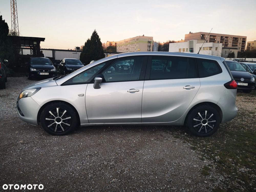 Opel Zafira 2.0 D (CDTI) Automatik Innovation - 2