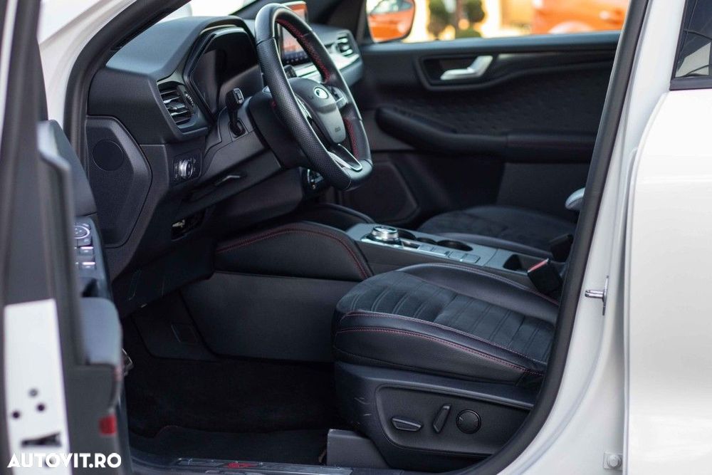 Ford Kuga 2.5 Duratec PHEV ST Line X - 18