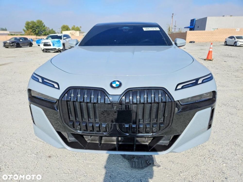 BMW Seria 7 - 2