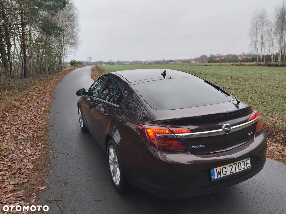 Opel Insignia 2.0 CDTI Cosmo S&S - 8
