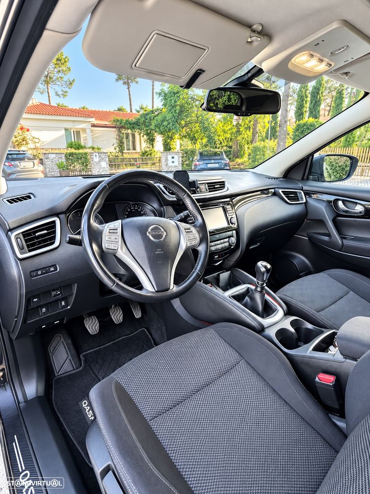 Nissan Qashqai 1.5 dCi N-Connecta Led - 9