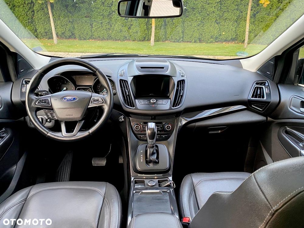 Ford Kuga 2.0 TDCi 4x4 Individual - 36