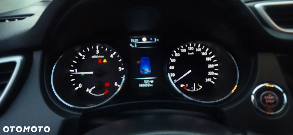 Nissan Qashqai 1.6 dCi 4 x 4 DPF Start/Stop tekna - 24