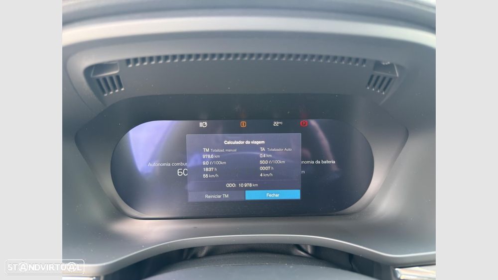 Volvo XC 60 2.0 T6 PHEV Black Edition AWD — fotografia 18